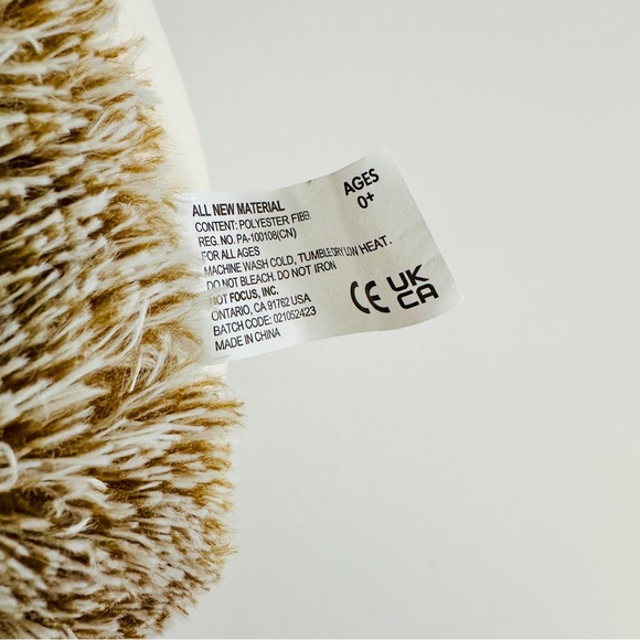 💥5/$15 NWT 9” Hedgehog with Pouch - Picture 5 of 5